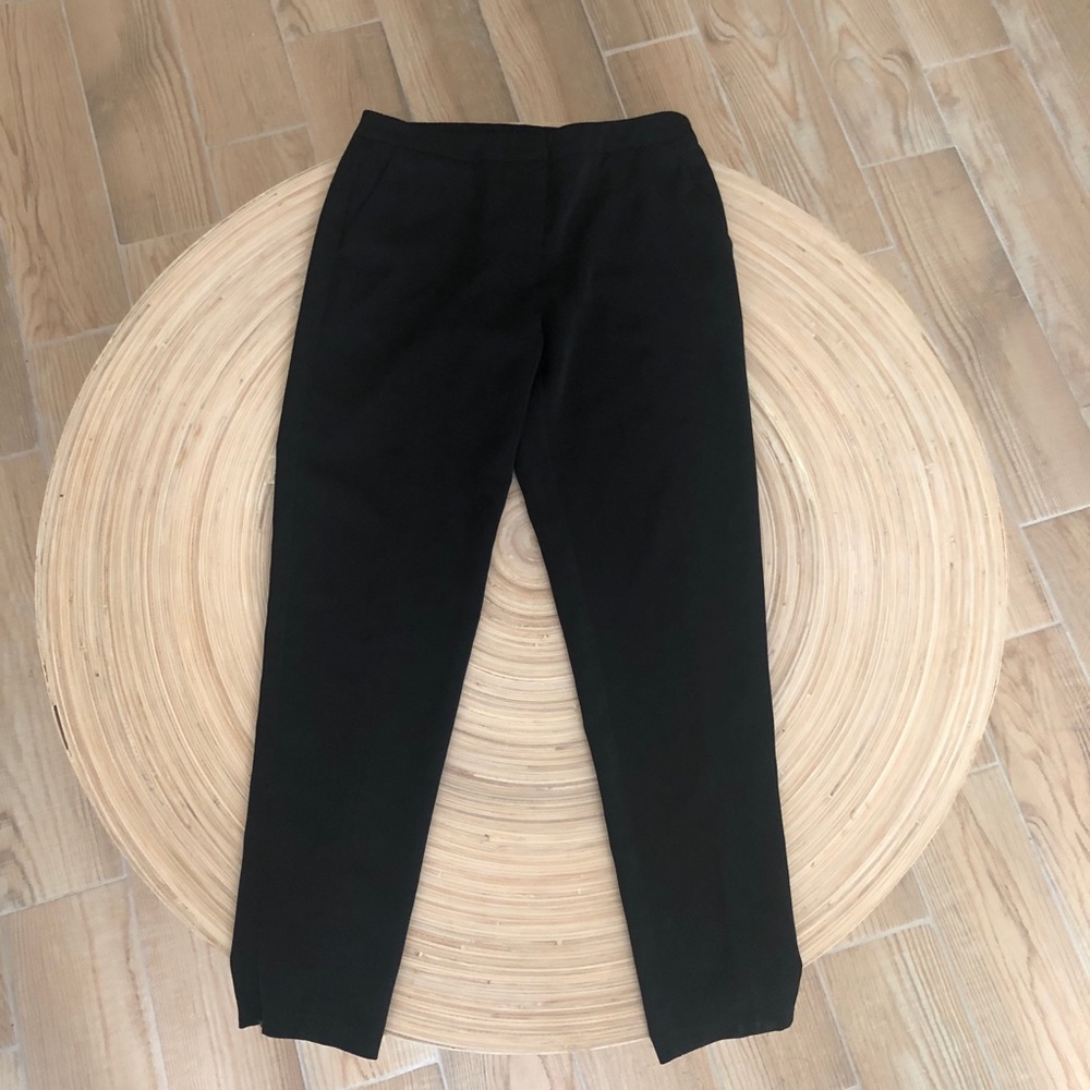 Dress pants w/ ankle zipper